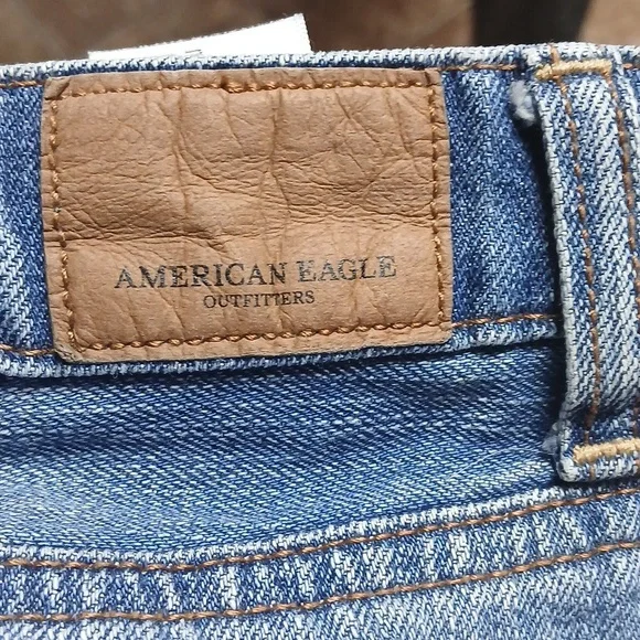 American Eagle Outfitters Distressed Blue Denim Jean Mini Skirt Size 2 - Picture 5 of 5